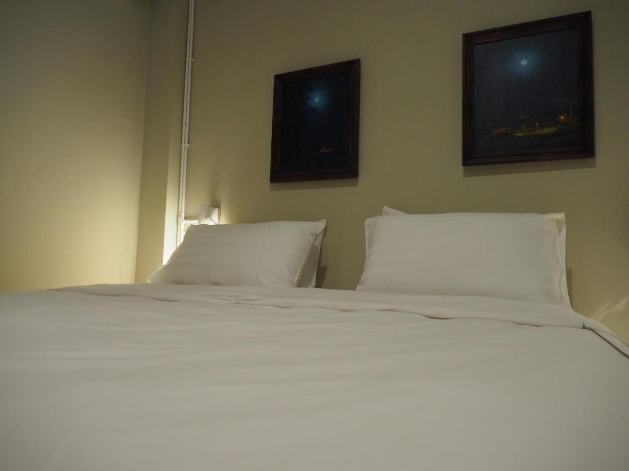 Warila Hotel Samut Prakan Exterior photo